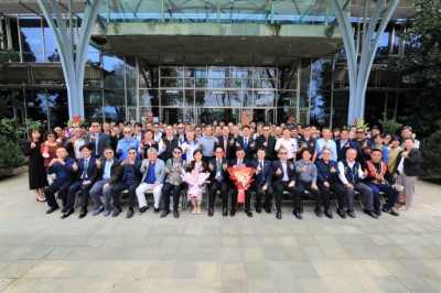 林業及自然保育署南投分署今（9）日舉行分署長交接暨宣誓典禮，現場貴賓及同仁大合照